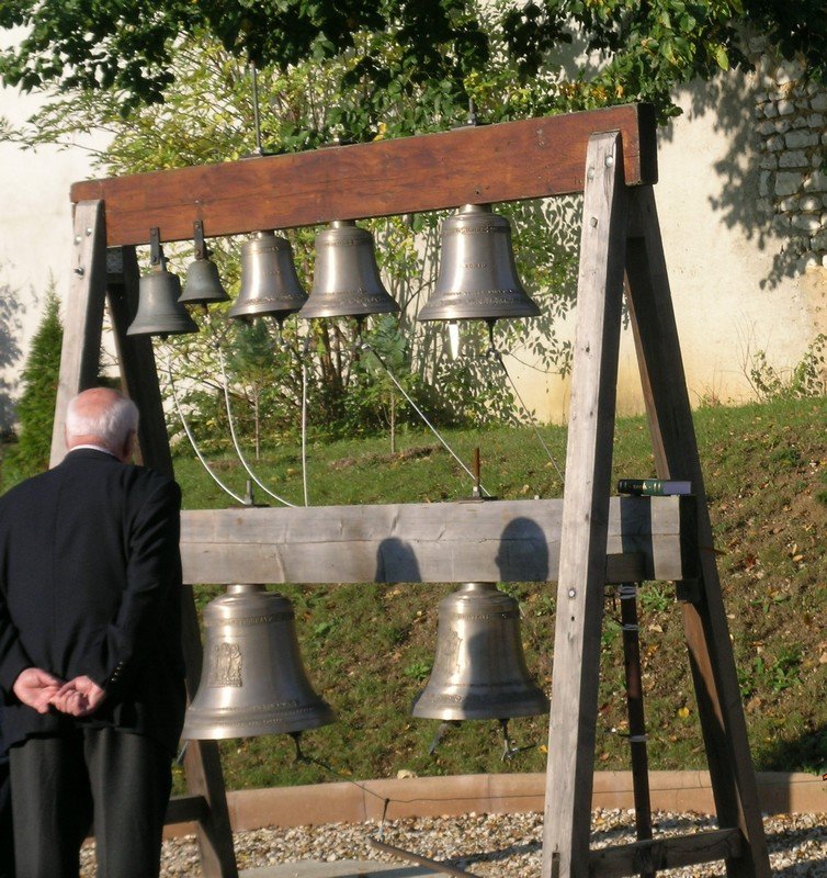 Archive photographique — 2005-10-14-BUSSY-EN-HOTE-371
