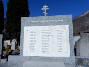 Photographie des archives de l’église d’Ugine