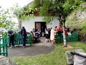 Photographie des archives de l’église d’Ugine